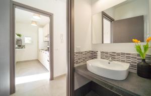 Kúpeľňa v ubytovaní Casa Libasci + 37 fotografií