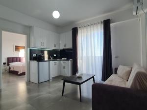 Φωτογραφία από το άλμπουμ του FLORE Rooms στους Αγίους Σαράντα