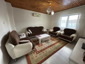 Gallery image of HAPPY HOUSE 1 Pamukkale in Pamukkale +24 photos
