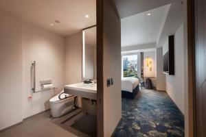 Koupelna v ubytování DoubleTree by Hilton Osaka Castle
