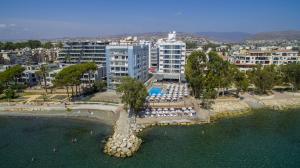 Photo de la galerie de l'établissement Harmony Bay Hotel, à Limassol