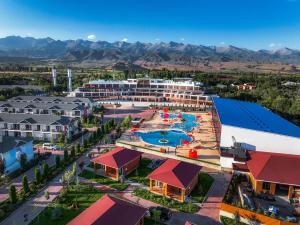 En generel udsigt til bjerge eller udsigt til bjerge taget fra lejligheden