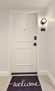 Φωτογραφία από το άλμπουμ του Fun Cozy Apts - 1 25 Mile Walk to TIAA Bnk Fld σε Τζάκσονβιλ