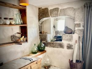 Fotografie z fotogalerie ubytování Chambres et Tables d'hôtes - Les Ateliers de Pontajou - Pèlerin navette gratuite à Saugues v destinaci Venteuges + 70 fotografií