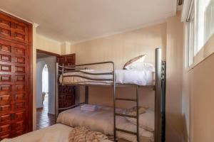 Posteľ alebo postele v izbe v ubytovaní RentitSpain Apartamento Arce 13 Balcón con Vista al Mar