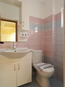 Koupelna v ubytování Mintt Hotel + 37 fotografií
