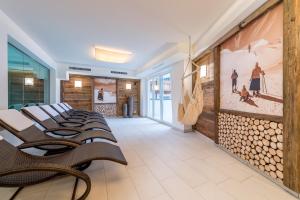 Część wypoczynkowa w obiekcie A Casa Saphir Appartement-Hotel