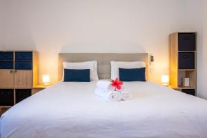 Postel nebo postele na pokoji v ubytování GuestReady - Panoramic Mountain Escape