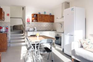 Kuchyň nebo kuchyňský kout v ubytování GuestReady - Machico sea view residence - B