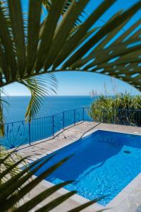 Bazén v ubytování GuestReady - A marvellous stay in Calheta nebo v jeho okolí