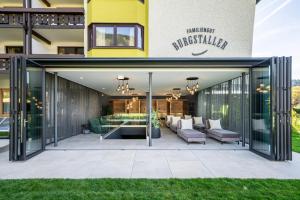 Fotografia z galérie ubytovania Familiengut Hotel Burgstaller v destinácii Döbriach