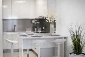 Gallery image of MyFlat Wave Gold Premium II in Siófok