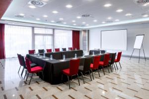 The business area and/or conference room at Alexandre FrontAir Congress