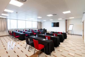 The business area and/or conference room at Alexandre FrontAir Congress