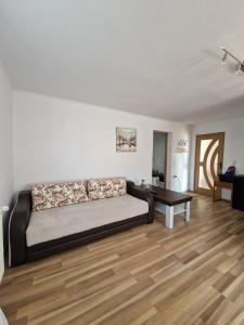 Χώρος καθιστικού στο Gabi's Home #2