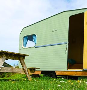 Les Moitiers-dʼAllonneCamping Les Ronds Duval face aux îles anglo-normandes的相册照片
