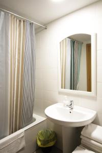 Ένα μπάνιο στο Apartamento Labegain 3