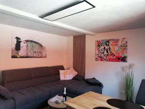 Ruang duduk di Ferienwohnung Andrea