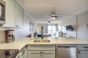 Ảnh trong thư viện ảnh của Ocean City Studio with Balcony - Steps to Boardwalk! ở Ocean City