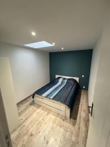 Postel nebo postele na pokoji v ubytování Maisonnette Le Verger, Lac d'Orient, Nigloland.