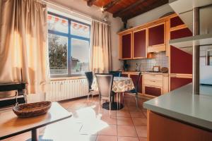 Imagen de la galería de Il Casale - Lakeside Srl Leisure & Business, en Ispra