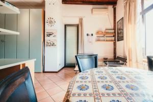 Imagen de la galería de Il Casale - Lakeside Srl Leisure & Business, en Ispra