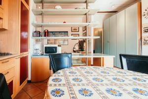 Imagen de la galería de Il Casale - Lakeside Srl Leisure & Business, en Ispra