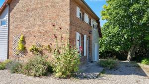 Κήπος έξω από το Charmant petit gîte au cœur de la Baie de Somme