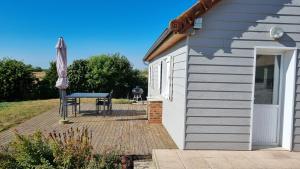 Το κτήριο όπου στεγάζεται  η παραθεριστική κατοικία +7 φωτογραφίες