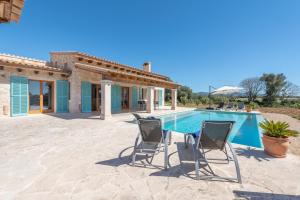 La alberca dentro o cerca de Ferienhaus mit Privatpool für 6 Personen ca 200 qm in Felanitx, Mallorca Südostküste von Mallorca