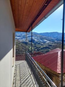 Nespecifikovaný výhled na hory nebo výhled na hory při pohledu z apartmánu