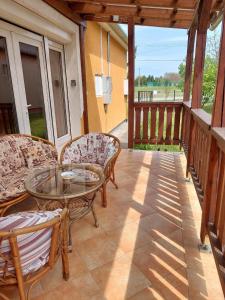 Schönes Ferienhaus mit Pool in ruhiger Lage 8710 Balatonszentgyörgy, kossuth lajos utca 4 balatons kép - 2