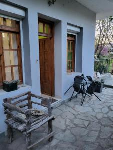 Patio nebo venkovní prostory v ubytování Cosy House