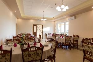 Imagen de la galería de Kentaur Lovaspanzió, en Hódmezővásárhely 12 fotos más