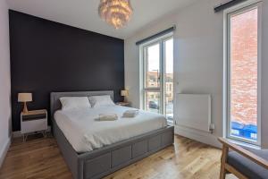 Gallery image of Adelphi Townhouse Contemporary 2 Bed 1 bath 1 WC in Manchester