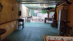 A seating area at Almotaje, numero 3