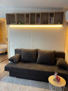 Posezení v ubytování Tinyhouse am See im Donau-Ries