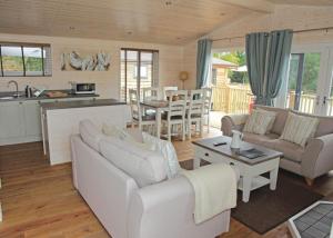 A seating area at Marwell Lodges 
