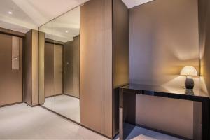 Foto de la galería de Burj Khalifa, Armani hotel 1 bedroom apartment en Dubái