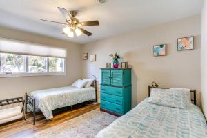 A bed or beds in a room at Quiet Redding Getaway about 7 Mi to Downtown!