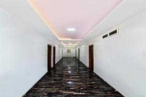 Imagem da galeria de Capital O Hotel Soni Inn em Rāipur