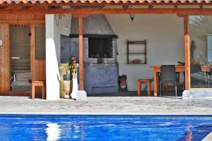 Casa con cocina y piscina en Ferienhaus für 4 Personen ca 75 qm in Puerto Naos, La Palma Westküste von La Palma en Puerto Naos