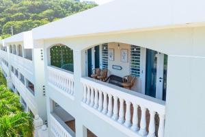 Μπαλκόνι ή βεράντα στο Golden Dream Villas & Studio A/B Pool View