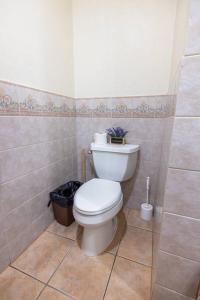 Ένα μπάνιο στο Golden Dream Villas & Studio A/B Pool View