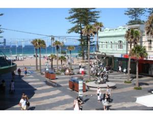 Billede fra billedgalleriet på Beachside Paradise - Ocean Views, Central Position i Sydney