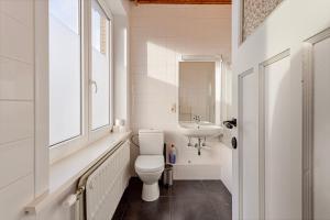 Ένα μπάνιο στο Villa Manalou 1ev +14 φωτογραφίες