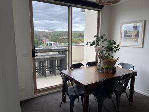 昆比恩Qbn Cracker: 2BR, 2BA, 2 secure b/ ment car parks的相册照片 更多27张照片