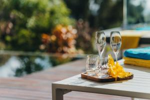 Nápoje v ubytování Appartement de luxe piscine et vue mer