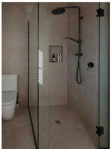 Ванная комната в Spectacular Arrowtown - New 3b3b - Mountain Views