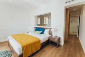 Postel nebo postele na pokoji v ubytování Appartement de luxe piscine et vue mer
